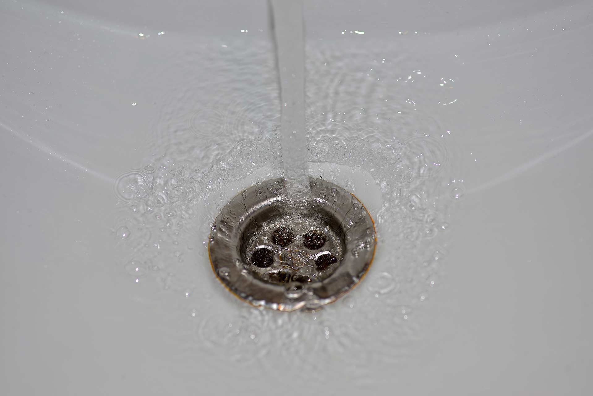A2B Drains provides services to unblock blocked sinks and drains for properties in Bridgwater.